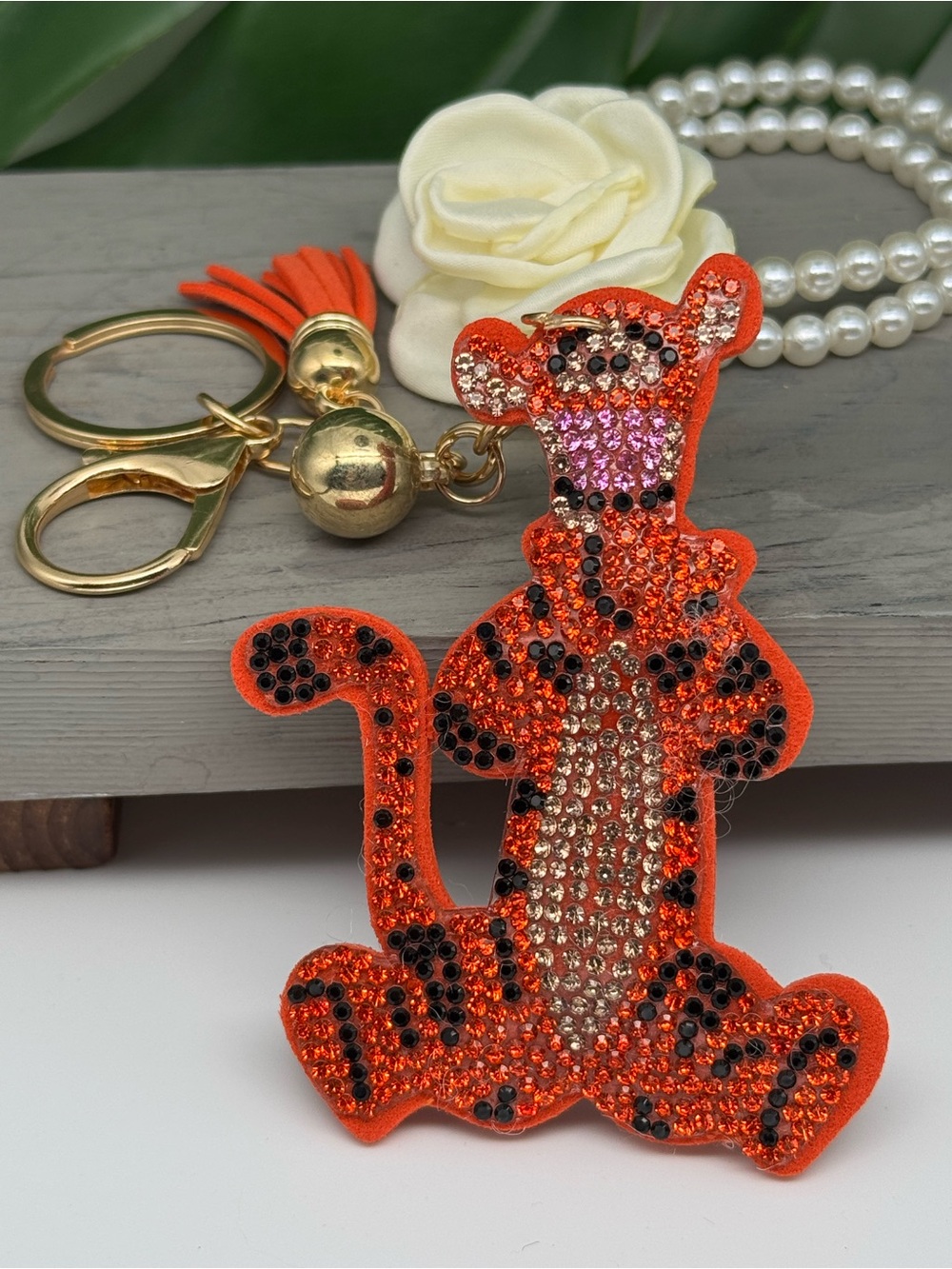 Disney Rhinestone Crystal Embellished Tigger Keychain Bag Charm